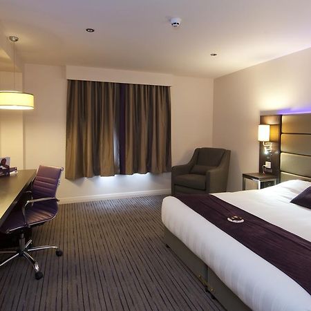 Premier Inn Liverpool City Centre - Moorfields Екстериор снимка