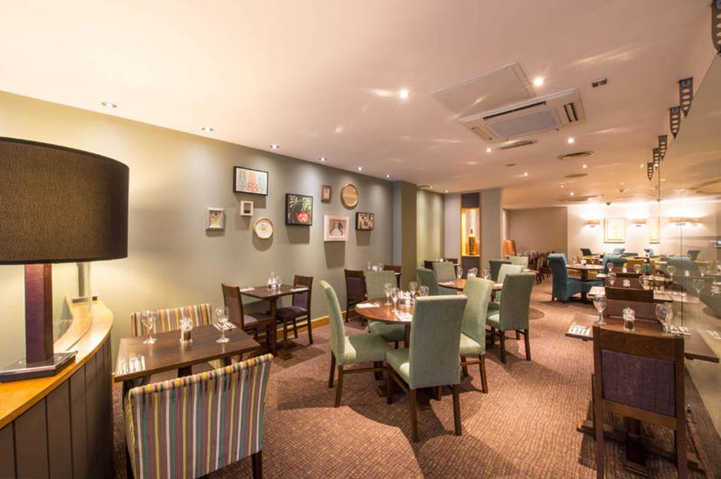 Premier Inn Liverpool City Centre - Moorfields Екстериор снимка