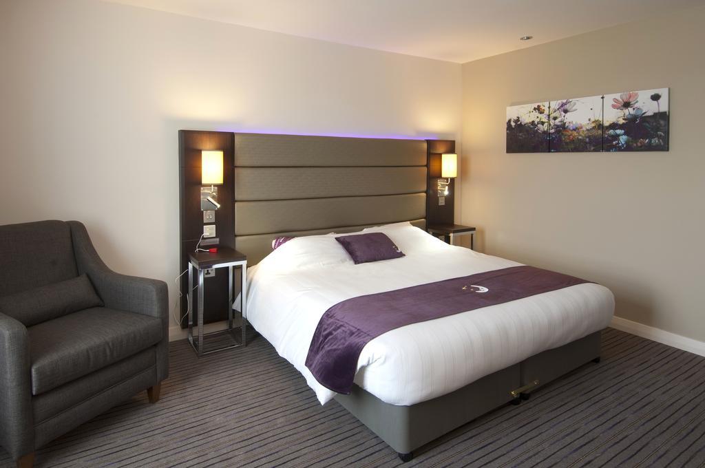 Premier Inn Liverpool City Centre - Moorfields Екстериор снимка