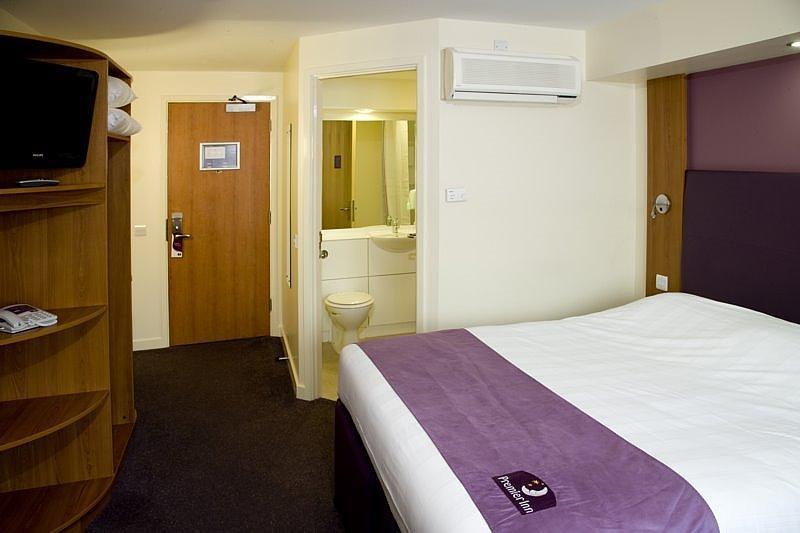 Premier Inn Liverpool City Centre - Moorfields Стая снимка